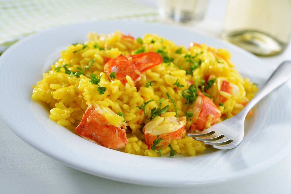 Cuisineetmets's tweet photo. Risotto au safran et homard
La recette ici : https://t.co/6WwaRm5egS
On peut le faire avec crevettes ou gambas.
#recettes #cuisine https://t.co/y5qPypwgAW