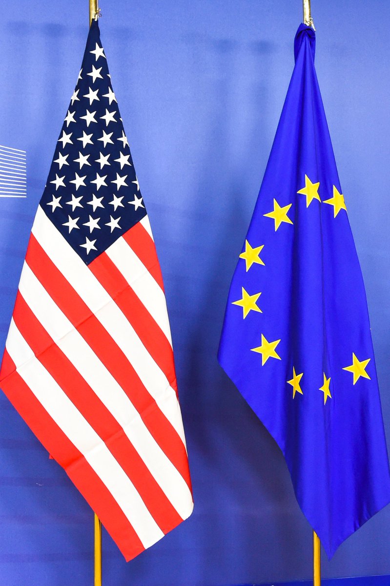 DanaBrussels's tweet photo. Recorded video of @JunckerEU and @mike_pence will be available @ > https://t.co/rrblZ7rgk8.
You can also follow #liveonEbS at 11:45 am CET https://t.co/aAS4MsXYuh