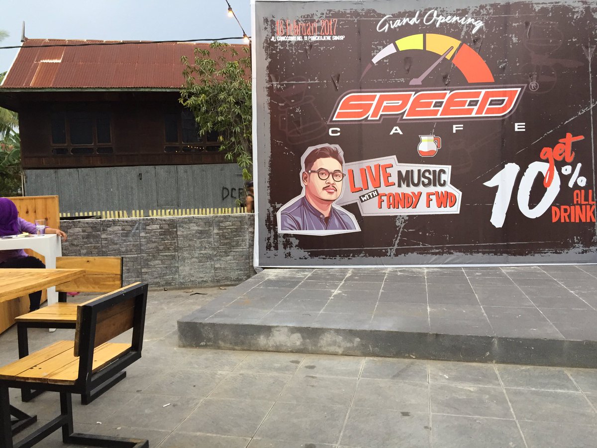 Kalau ke sidrap jangan lupa ke sini..tempat nongkrong anak mudanya sidrap...Hehe #ayokesidrap