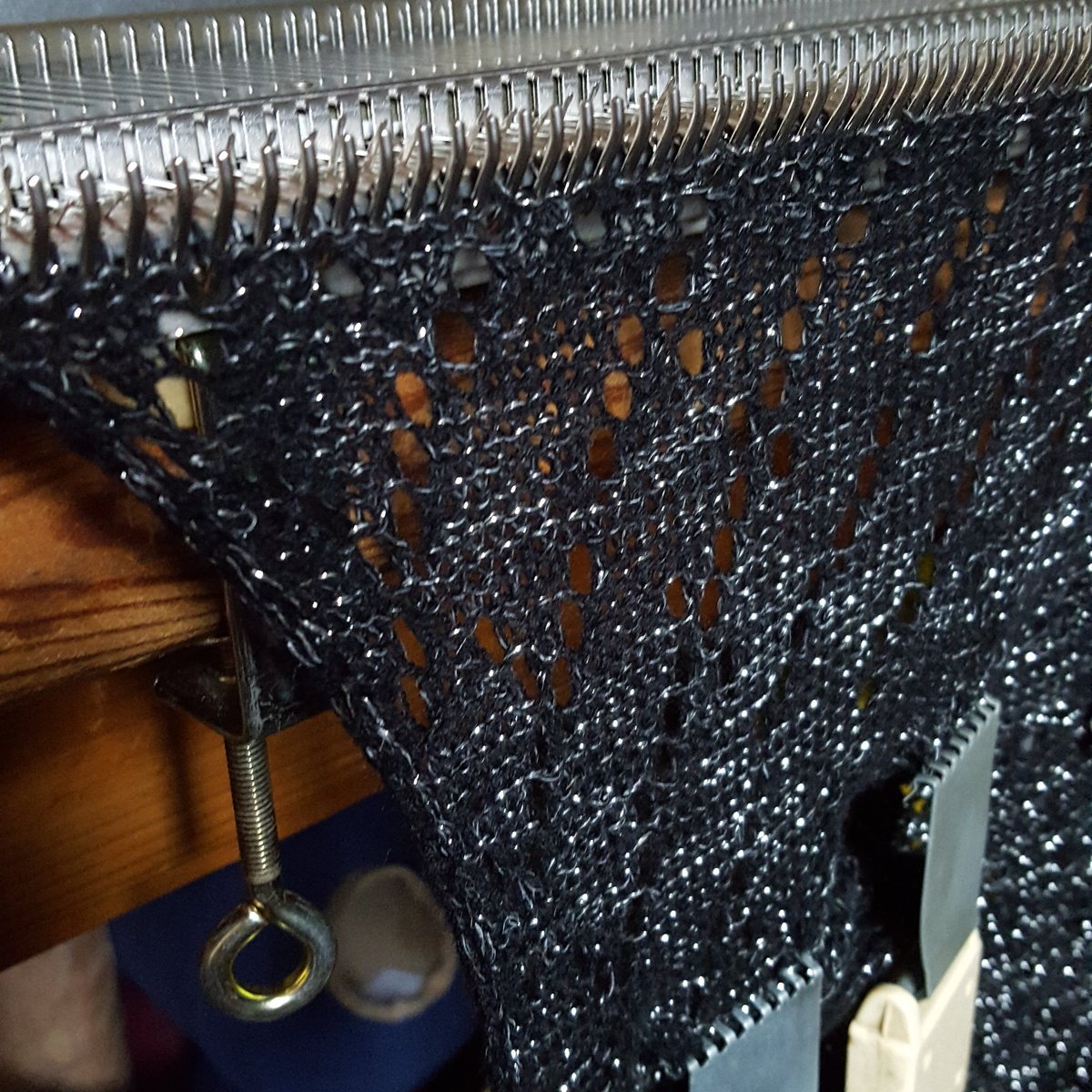 phoenixjeweller's tweet photo. OMG knitting black I must be made #knitting #HandmadeHour #crafting #phoenixdesigns #happycrafting https://t.co/5XSVBw5dof