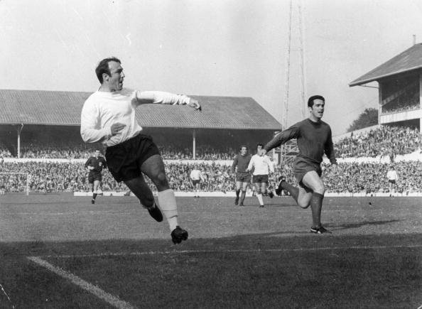 Happy 77th birthday to one of English football\s greatest ever goalscorers, Jimmy Greaves - born in 1940. 