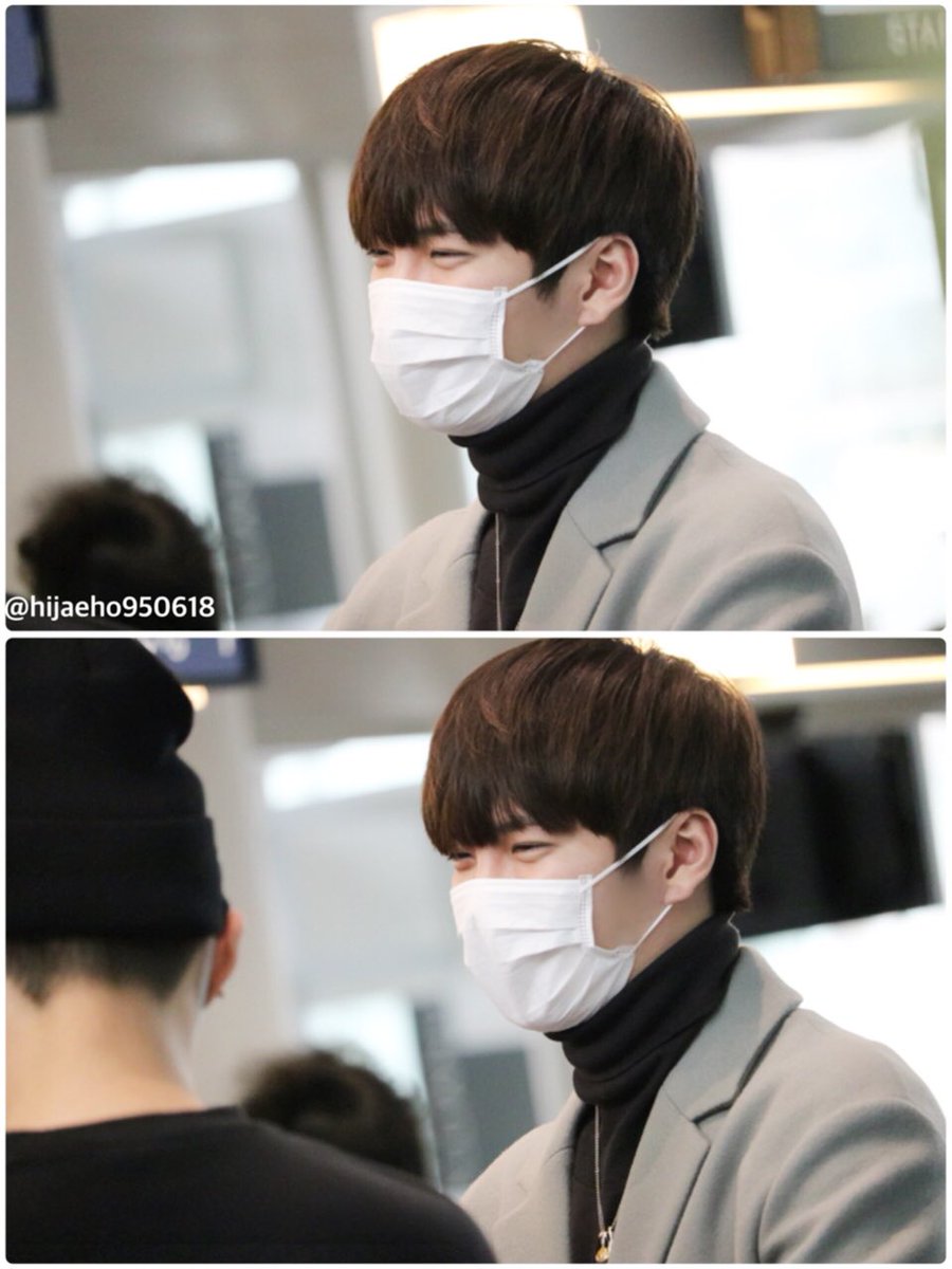 hijaeho950618's tweet photo. 170220 하네다공항 출국
#허준 #HEOJUN #MADTOWN #매드타운 https://t.co/NvijFDfGhY
