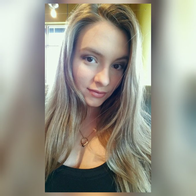 Twitter lets be naughty, thank you twitter 😈🤗 https://t.co/QzJo7PhWJH