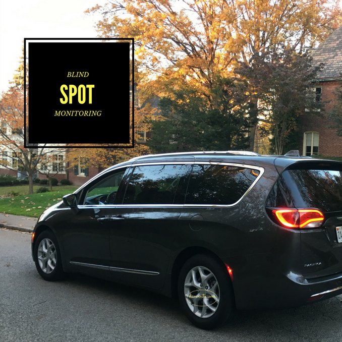 danavento's tweet photo. Get on the road and #MERGE with ease if you #DrivePacifica Blind Spot Monitoring made easy https://t.co/LiHJM9sGuM https://t.co/JtkYrYkGXi