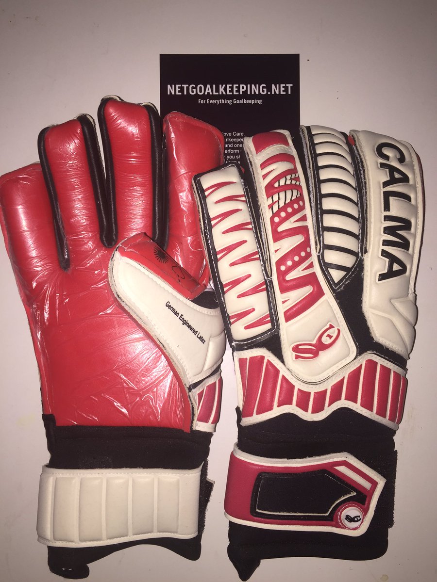 NetGoalkeeper's tweet image. Another busy day here at netgoalkeeping.net with the Calma Agua and Calma Rojo Neoprene on the way to Meath, Ireland! #Calma #sale