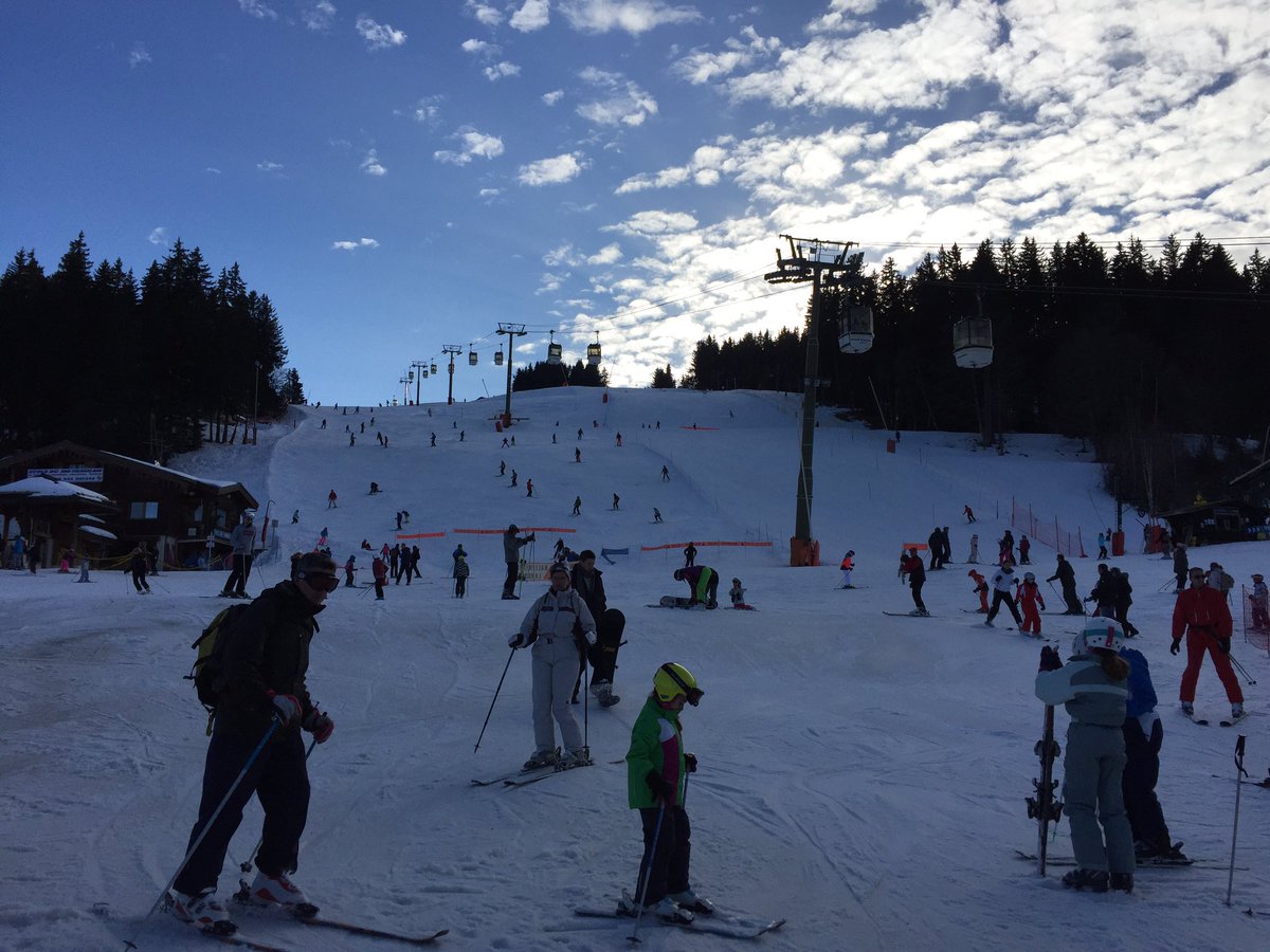 bobontour's tweet photo. Beautiful views before leaving #Flaine #Sameons to head to #Bettex #BillyOnTour https://t.co/toxuSrokbU