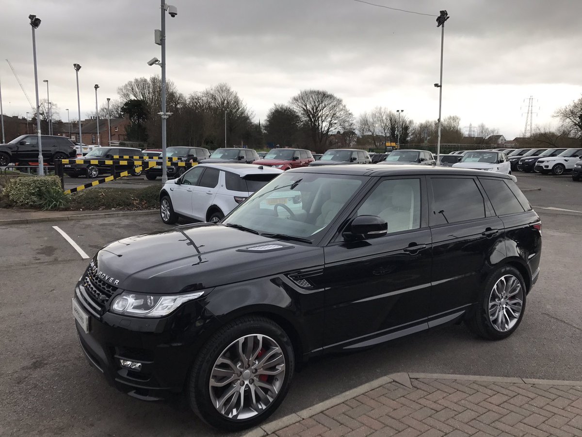 Aria Taheri On Twitter At The Range Rover Garage And Looking At