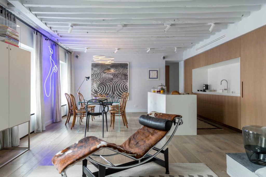 PiretDesign's tweet image. Are you looking to update your living spaces in 2017? Give us a call and we will make your #design dreams realities. bit.ly/2kPbhW5