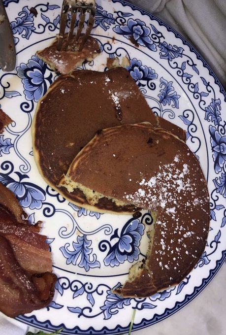 I'm Love with american food 😍#breakfast https://t.co/0IHUFdw81G<a href="/tag/breakfast"class="tags">#breakfast</a>