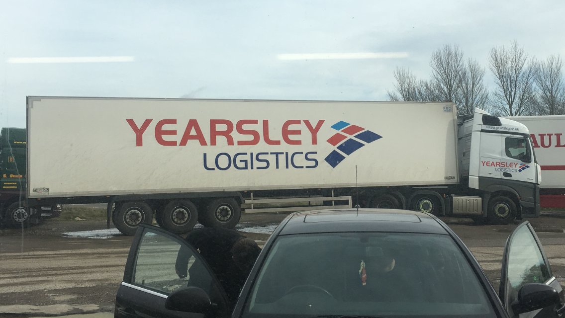 Yearsley Group Lorry @Yearsley_Group spotted today at Kates Cabin #Truckstop <a href="/KatesCabinCafe/">Kates Cabin Cafe A1</a> A1 #Peterborough. Thanks for your support!