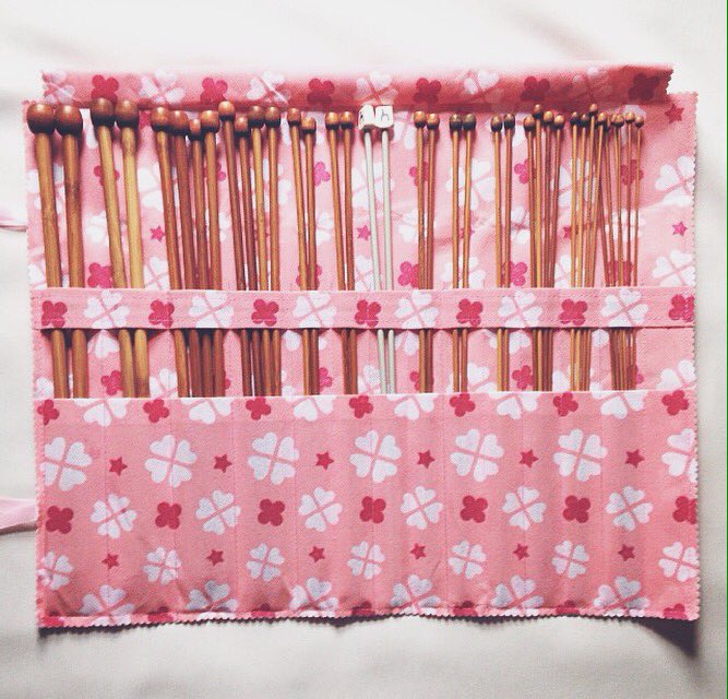 NataleeKnitting's tweet photo. Finally got my new set of needles! Can't wait to start some new projects now! #knitting #corby https://t.co/crHrRSNZQI