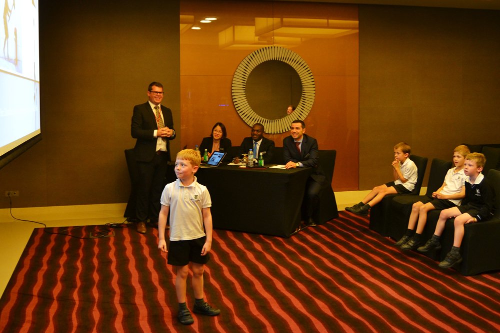 parkrotana's tweet photo. At this time yesterday, General Manager Marc de Beer met with a cool bunch of delegates from @BCAbuDhabi! Here are a few pictures: https://t.co/OSAQFwJOMg