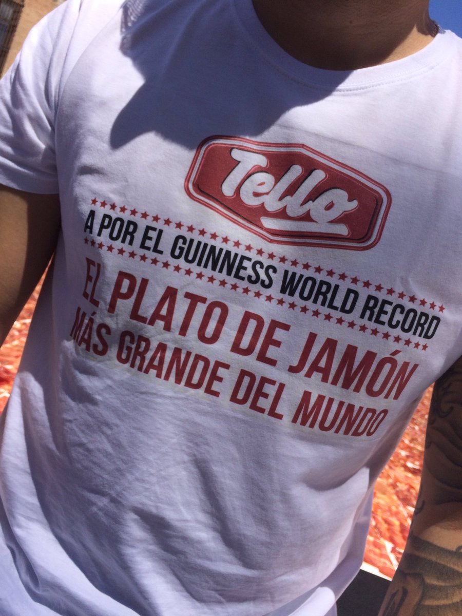 ToledoCEG2016's tweet photo. Toledo ha recibido ya el certificado del record Guinness por el plato de jamón más grande del mundo! Estamos de enhorabuena!!! https://t.co/7Xfenctynf