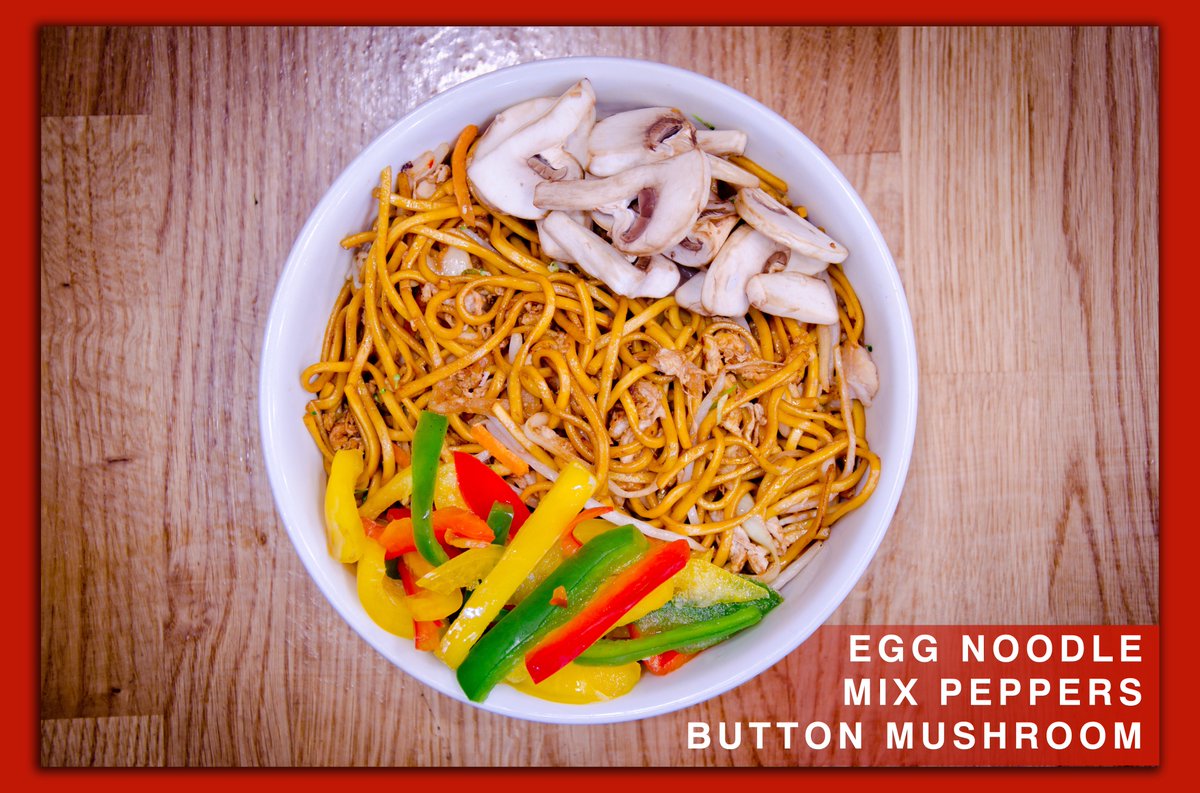 WokOnFireSoho's tweet photo. Perfect for a #MeatFreeMonday! Egg Noodles with Mixed Peppers &amp; Mushrooms... #soho #foodporn #vegetarian #lunchtime https://t.co/BRtSp8p0FP