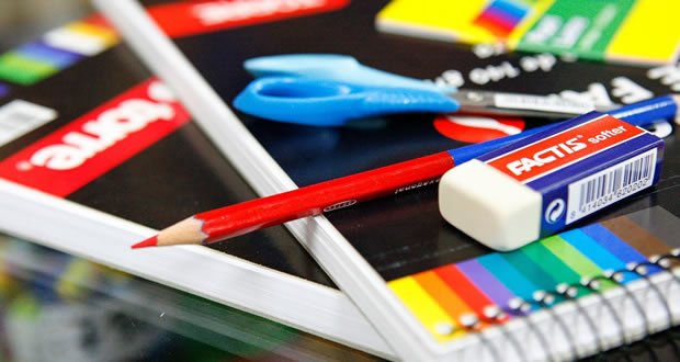 Outlets Escolares y Ventas Especiales 2017 » bit.ly/2kE2NC2 <a href="/DonDatos/">Publicidad Chile</a> <a href="/PuroDatosChile/">PuroDatosChile</a> <a href="/DatosCL/">Datos Chile</a> <a href="/DonDateador/">Don Dateador</a> <a href="/SrDatos/">Señor Datos</a> <a href="/SrDatosRT/">Señor Datos y RT</a>