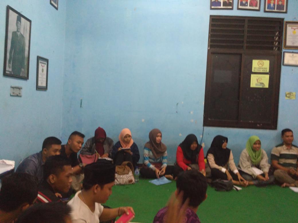 BemUpgris's tweet photo. Rapat ke-2 untuk open house tiga lembaga tinggi. Semangat pandawa!
#upgrishitz
#bemupgris
#kekinian https://t.co/aQjN1vw8da