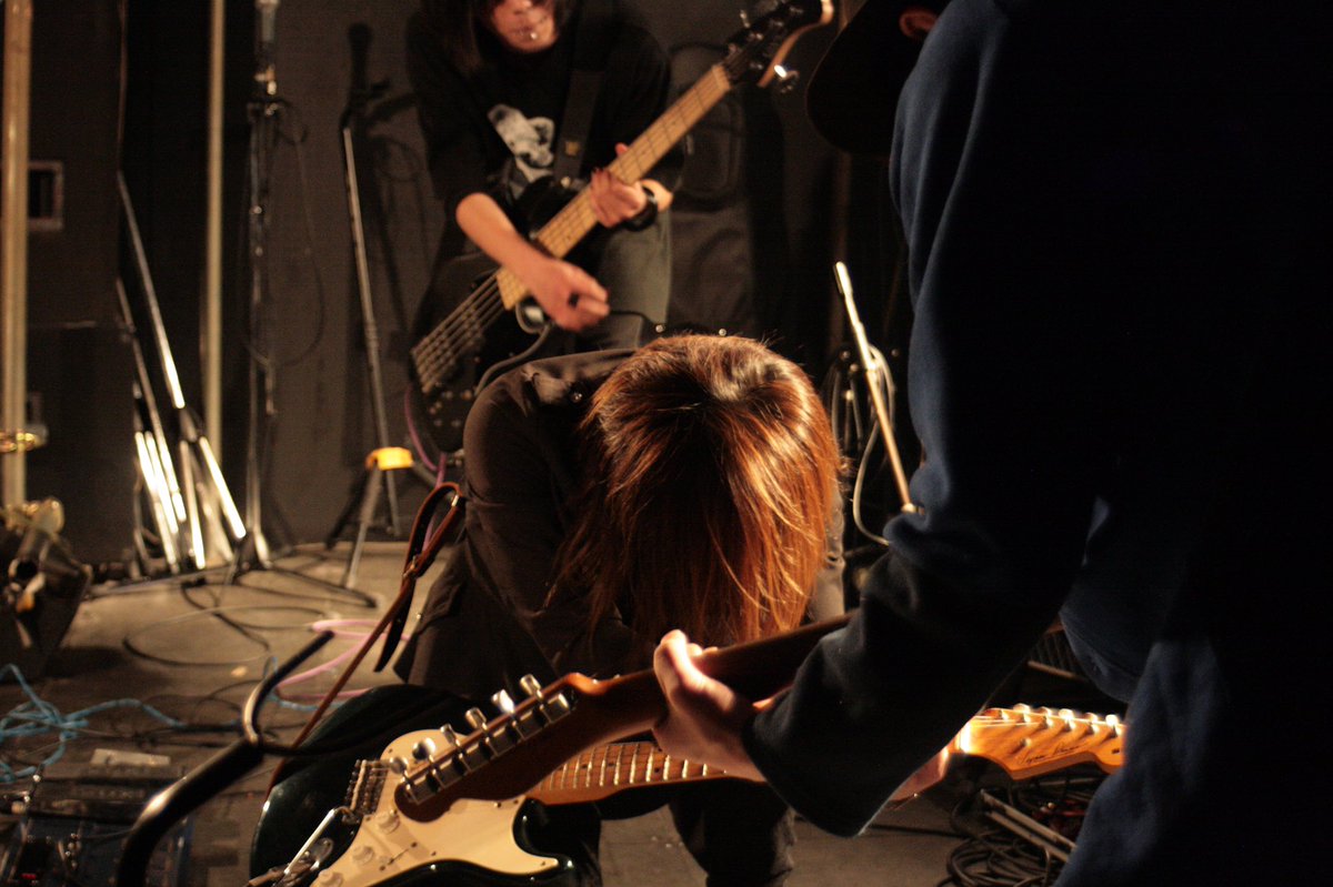 Canon_kissX's tweet photo. 20170219︰
#Reminy
#楽器隊MORE
#活動休止前ラスト
@BASS148970795 https://t.co/VSZVfR87Ak