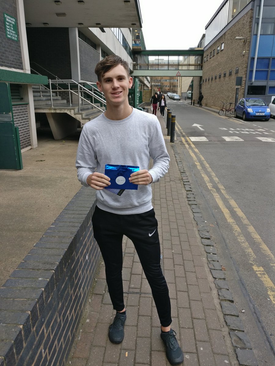 Cash on Campus tweet media