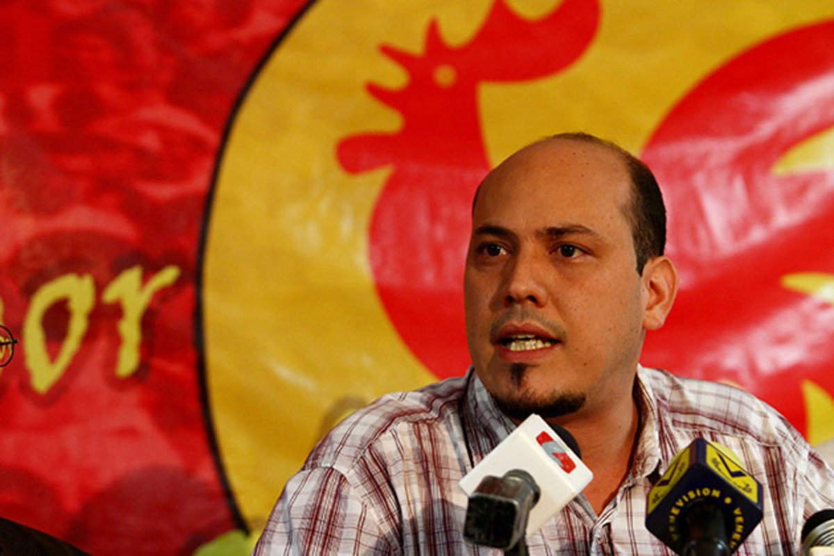 PCV no aceptará condiciones impuestas para renovación de partidos bit.ly/2ldKfXW