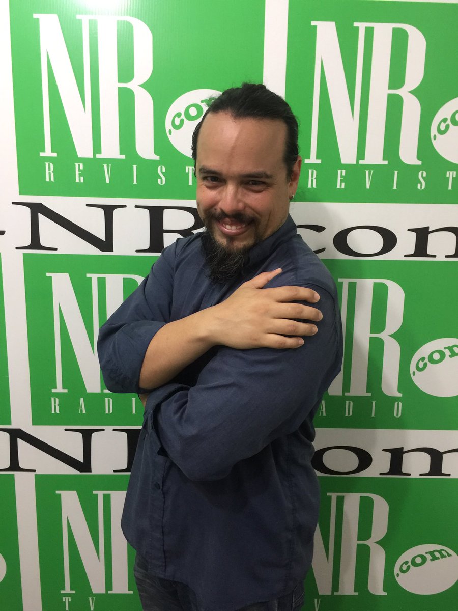 radionr_'s tweet photo. @radionr_  hoy nos acompaña @gelmathias productor,Musico bajista.Venesolano. https://t.co/RMvwv15erk