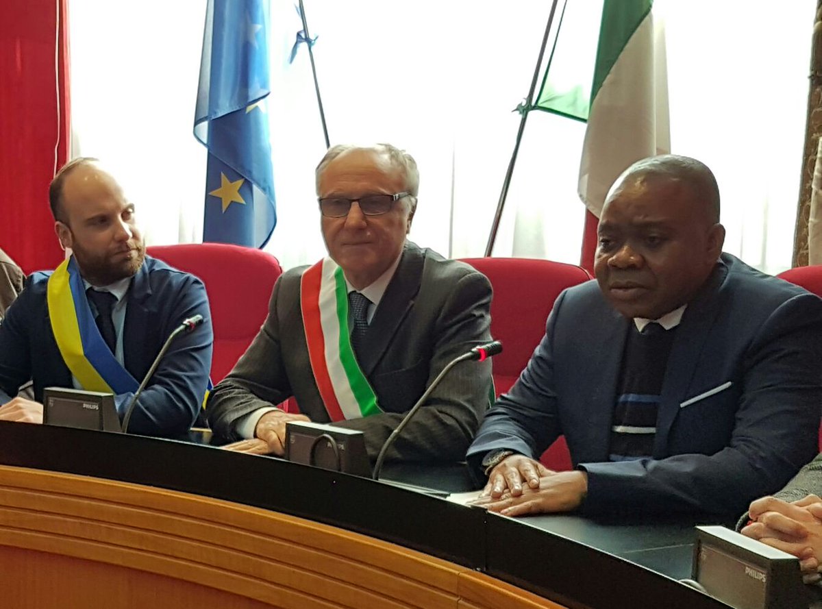 MarioPupillo's tweet image. Questa mattina abbiamo ricevuto Ministro della Repubblica Democratica Congo, in città per lo sviluppo di un progetto con azienda lancianese