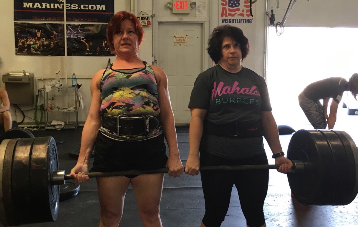 CrossfitPhit's tweet photo. Strong ladies! 💪 https://t.co/NWTJp8q5QZ