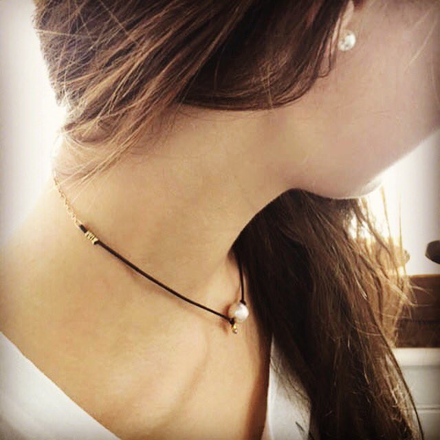 thebeacheffect's tweet photo. A little chain with your leather please! #shop #support #give #style #jewelry #live #beachchic #boho #leather #pearl #necklace @ctbta https://t.co/xLBA0qbZgc