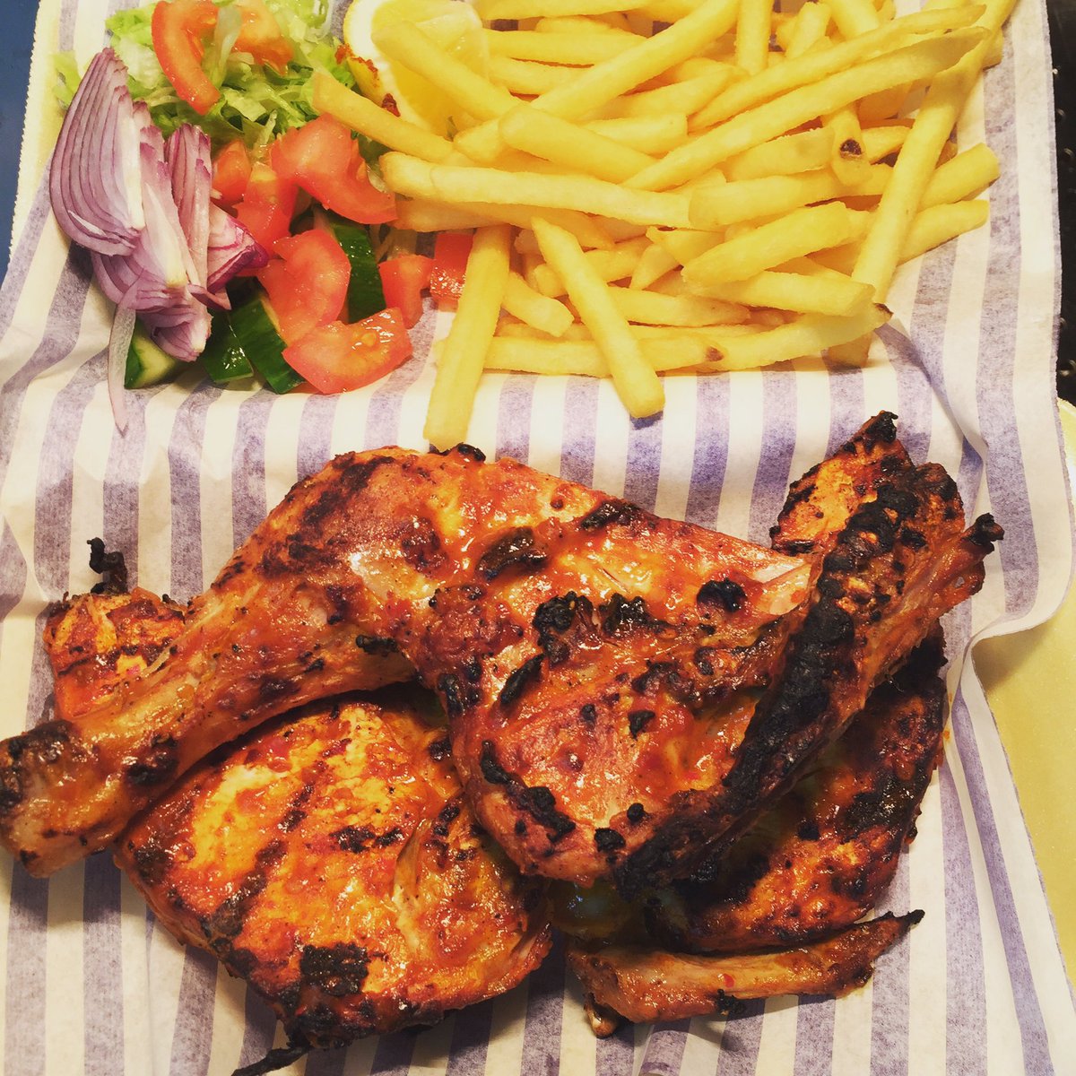 CroydonRooster's tweet photo. @CroydonLand @MM_Croydon @LSDN_Croydon @cbeststart @CroydonVA @CheckOutCroydon check out our lunchtime peri peri 🍗 £5 only! https://t.co/g73ESbKHTw