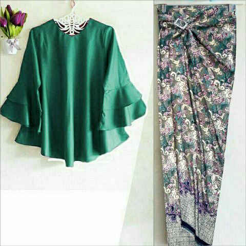 Kebaya Kutubaru Emma Green,hrg 97rb,Top katun rayon ld 98 pjg 60 lengan terompet 2 lapis+ROK lilit batik