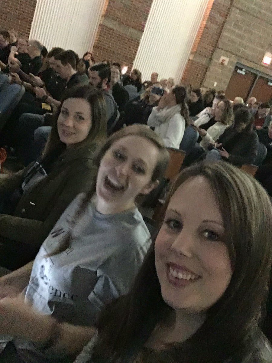 StaceyWetzel307's tweet photo. The best Science team + 1 #forneyconnects https://t.co/d1i30JdKNT