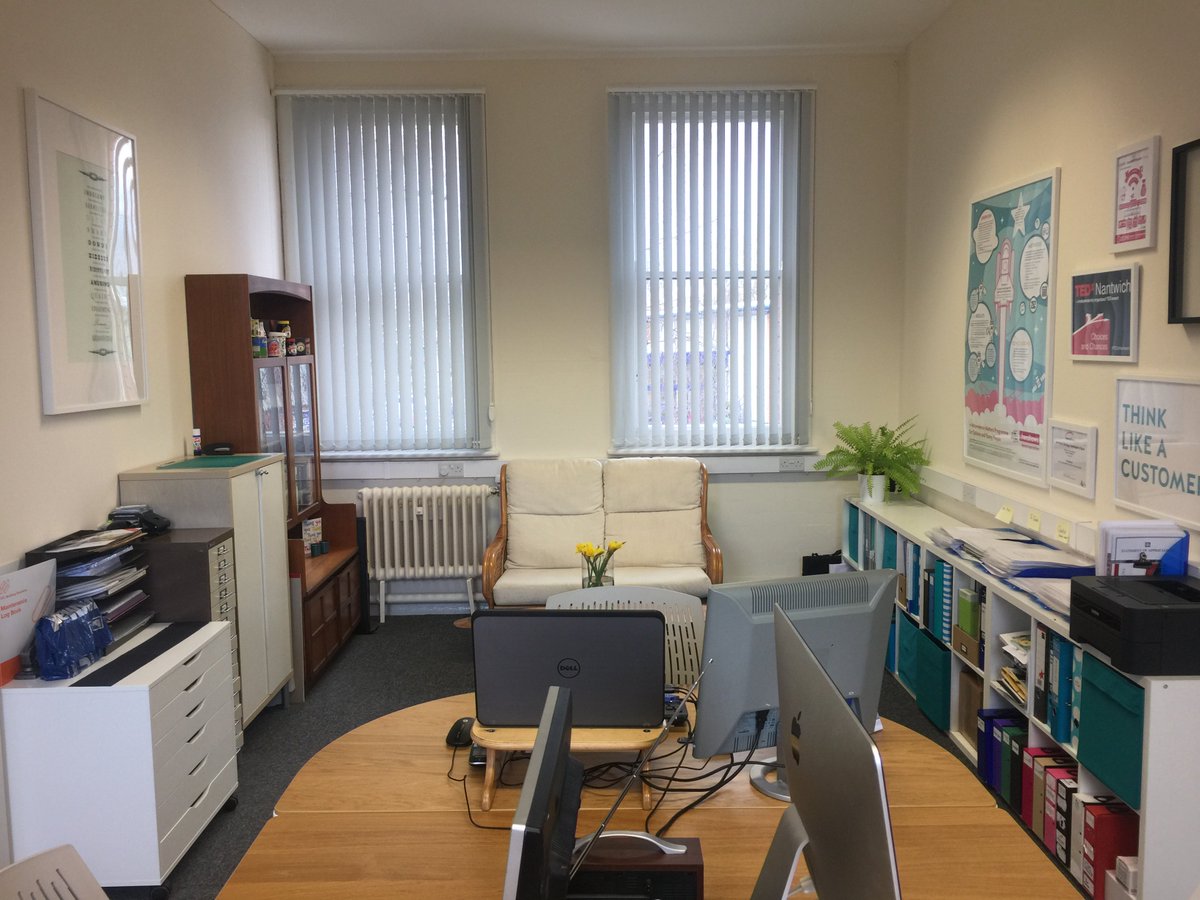 JGCreativeComms's tweet photo. Looking to move to office space? Come and co-work with us in a creative environment. Free coffee too! https://t.co/2mdl2pgyqg #coworking https://t.co/cXPLFMAasR