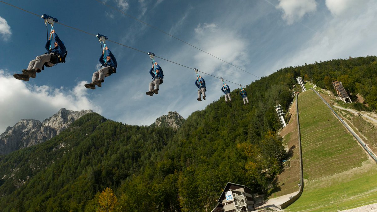 The image of most famous Slovenian ski resort with the Julian Alps in background is in the heart of all Slovenians. bit.ly/2m0BYZi