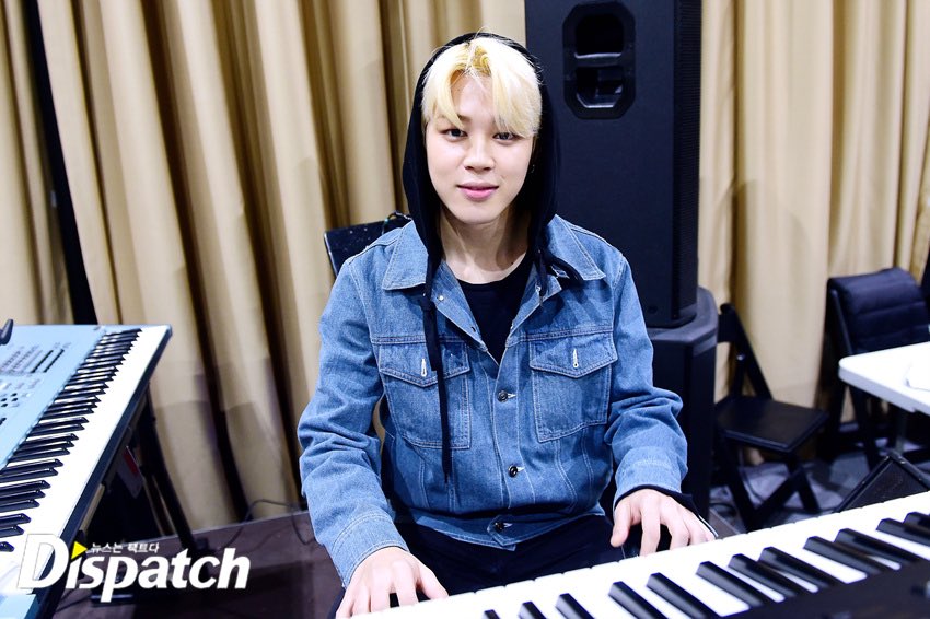 Jiminiecath's tweet photo. #JIMIN
i've really fall so hard😍😍😍😍😍 https://t.co/vOncp6LJQ0