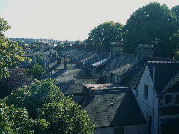 CapProp's tweet image. Are students turning their backs on #Cathays? ow.ly/ExN1308WTwY