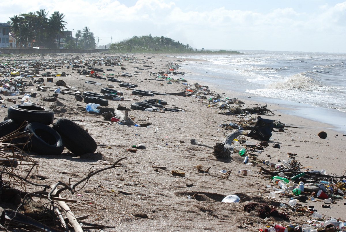 Seasaver's tweet image. Indonesia to declare war on its oceans of plastic taiwannews.com.tw/en/news/3099100 #pollution