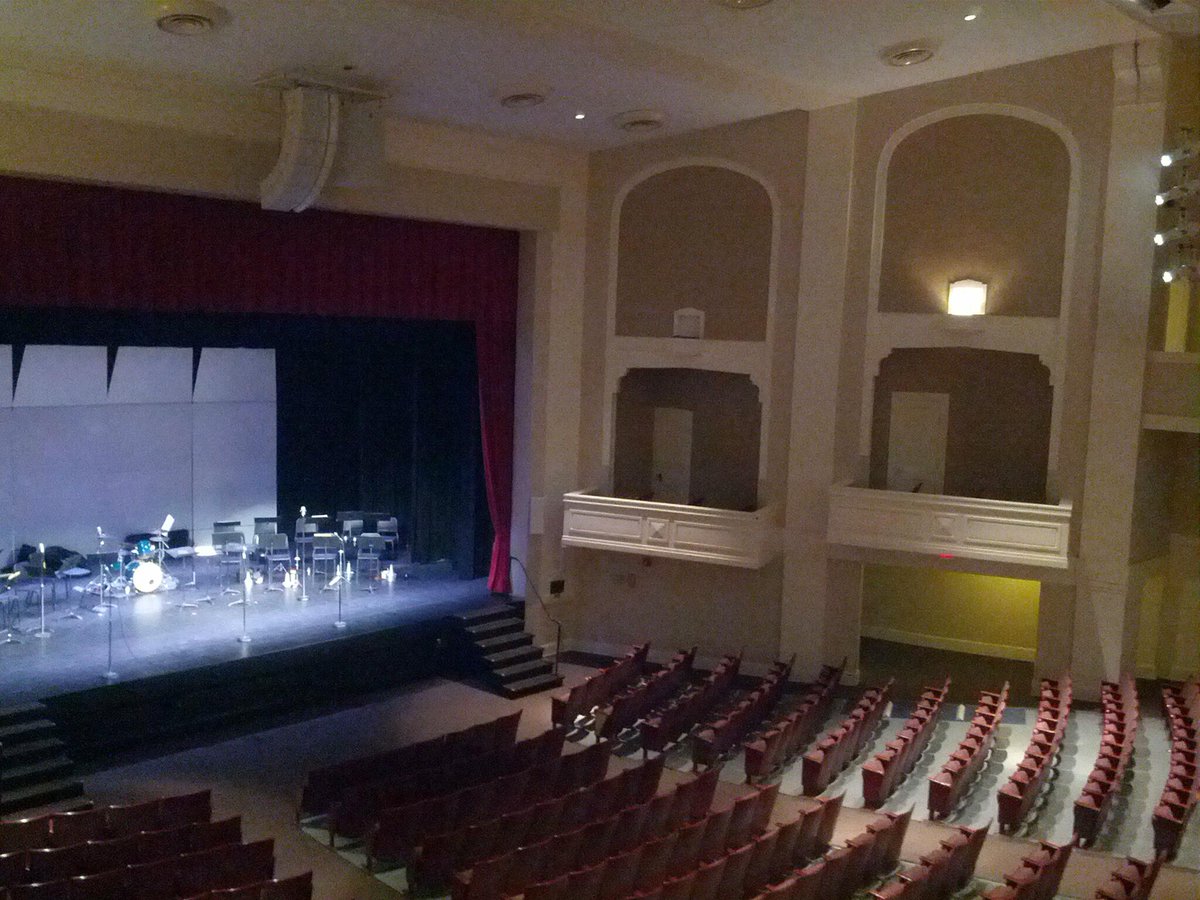 To quote a friend in a recent article, "live music is something that transforms &amp; illuminates the human experience."  RT if you agree