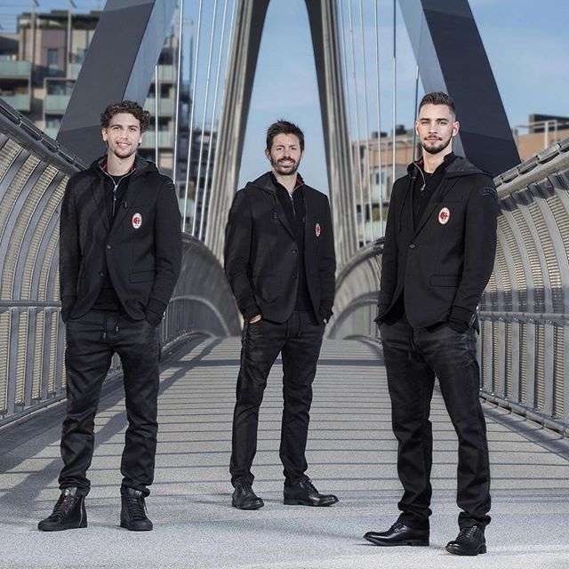 aioinstagram's tweet photo. #Diesel #ACMilan #Diesel #StylePartners #JoggJeans acmilan The power of looking and feelin… https://t.co/Wrgv7tDqZa https://t.co/a9sBCL1fdy