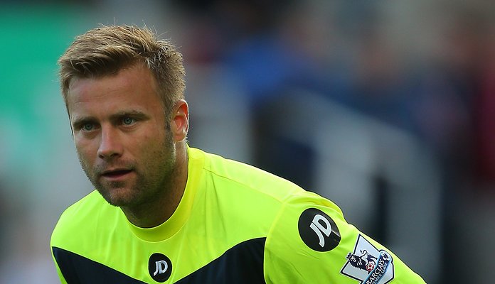 Happy birthday to the gorgeous holy goalie Artur boruc 