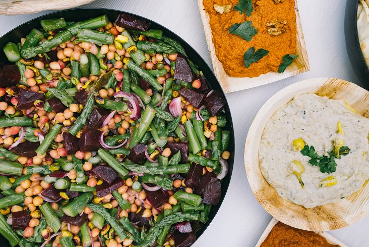 opl_bpo's tweet photo. Hey #Ottcity! Learn to cook delicious VEGAN food with Chef Justin! TUESDAY, Feb 21, 6:30 pm. Register here: https://t.co/iyy2YbGZ0E https://t.co/kBRinXFD3h