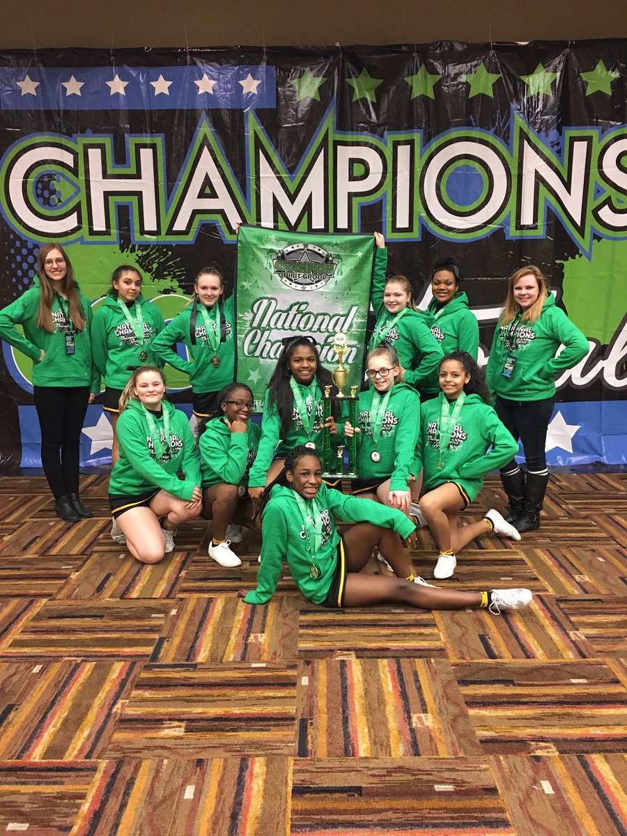 Burnsville had a great weekend at #DuelintheDells! So proud of all of our accomplishments this season! #NationalChamps