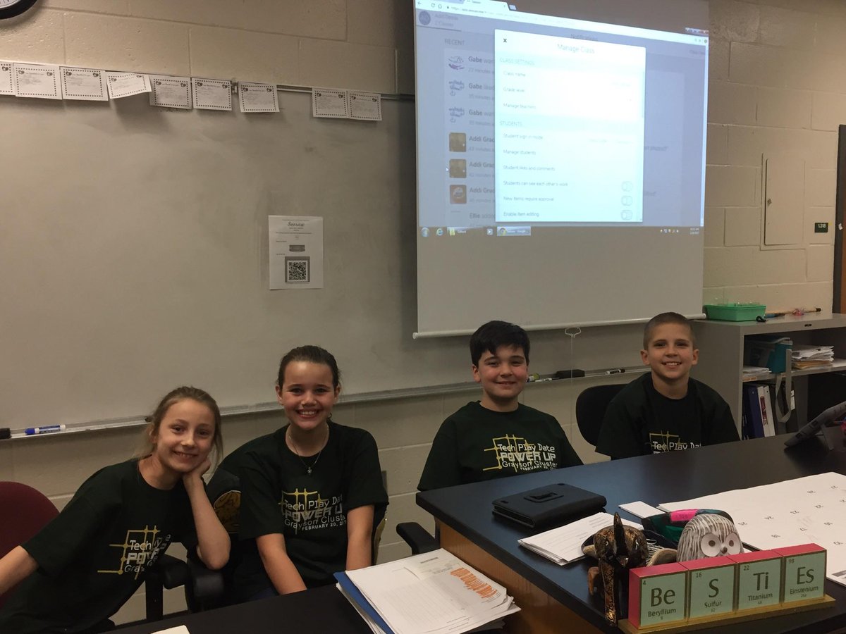 amanda_bryce24's tweet photo. @Seesaw Starling ES students presenting SeeSaw to teachers at the 2017 Grayson Tech Play Date. @GraysonPlayDate @GwinnettSchools https://t.co/iXmGx0Htjr