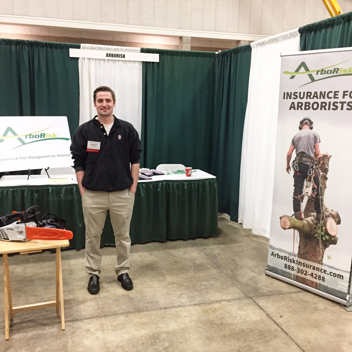 ArboRisk's tweet image. ArboRisk Booth in full action in Green Bay! #ArboRisk #controlyourrisk #treeservice #arborist #arboristlife