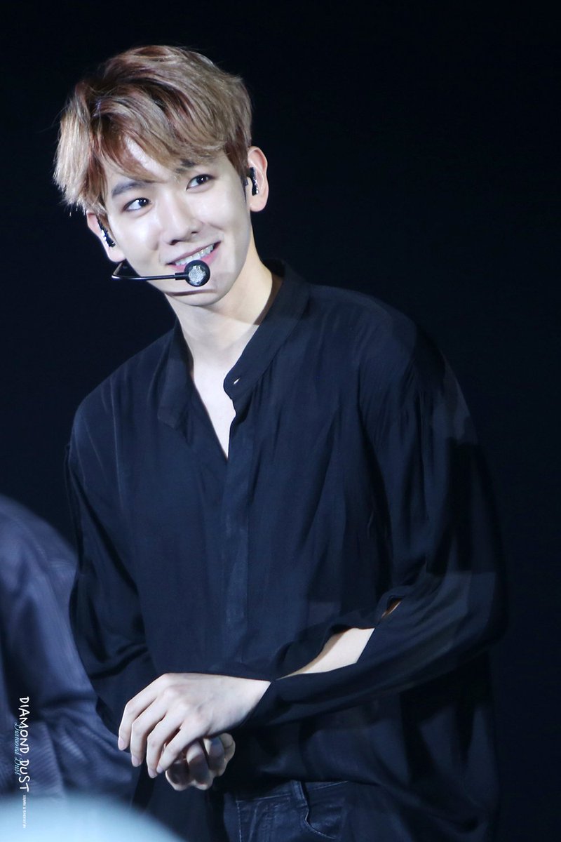 Diamonddust9092's tweet photo. 눈웃음 심쿵♥
https://t.co/HT3pqRe5kI #백현 https://t.co/p6tVXwGrKe