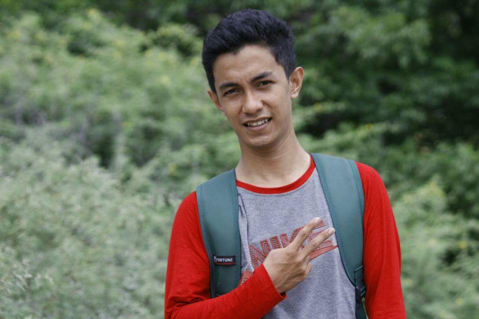 Selamat buat Moh. Fadlan Zainudin yang diangkat menjadi Ketua Umum KSL-UNG 2017. Semoga bisa menjadikan KSL-UNG jadi lebih baik lagi. Amin..