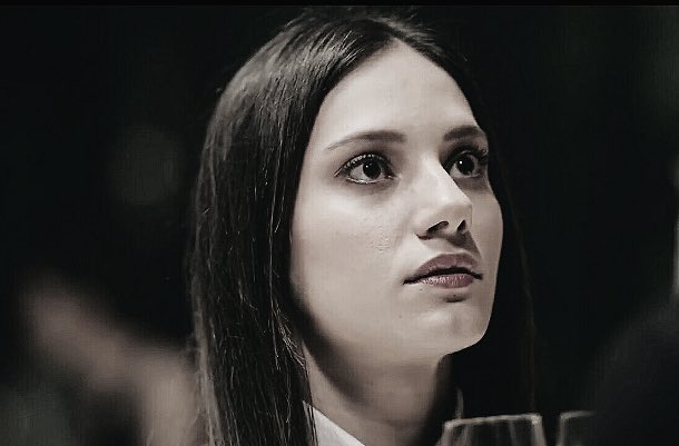 Rty22E's tweet photo. أمااان❤️🎶.
#DayanYüreğim https://t.co/DBneS2ZWyu