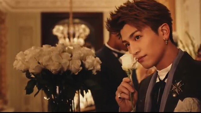 R___Love__R's tweet photo. 三代目様🙏🏼🙏🏼🙏🏼🙏🏼🙏🏼 https://t.co/tqBwozFT20