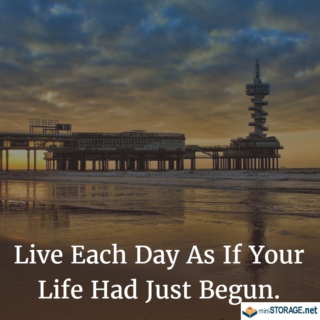MiniStorage_LA's tweet image. Live Each Day As If Your Life Had Just Begun. #mondaymotivation