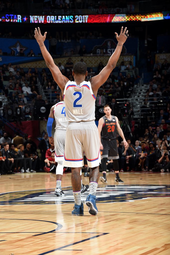 WashWizards's tweet photo. All the photos from #JohnWall's night at #NBAAllStar! 

📸: https://t.co/KwLMCht1Hc https://t.co/oWhfTAvAbq