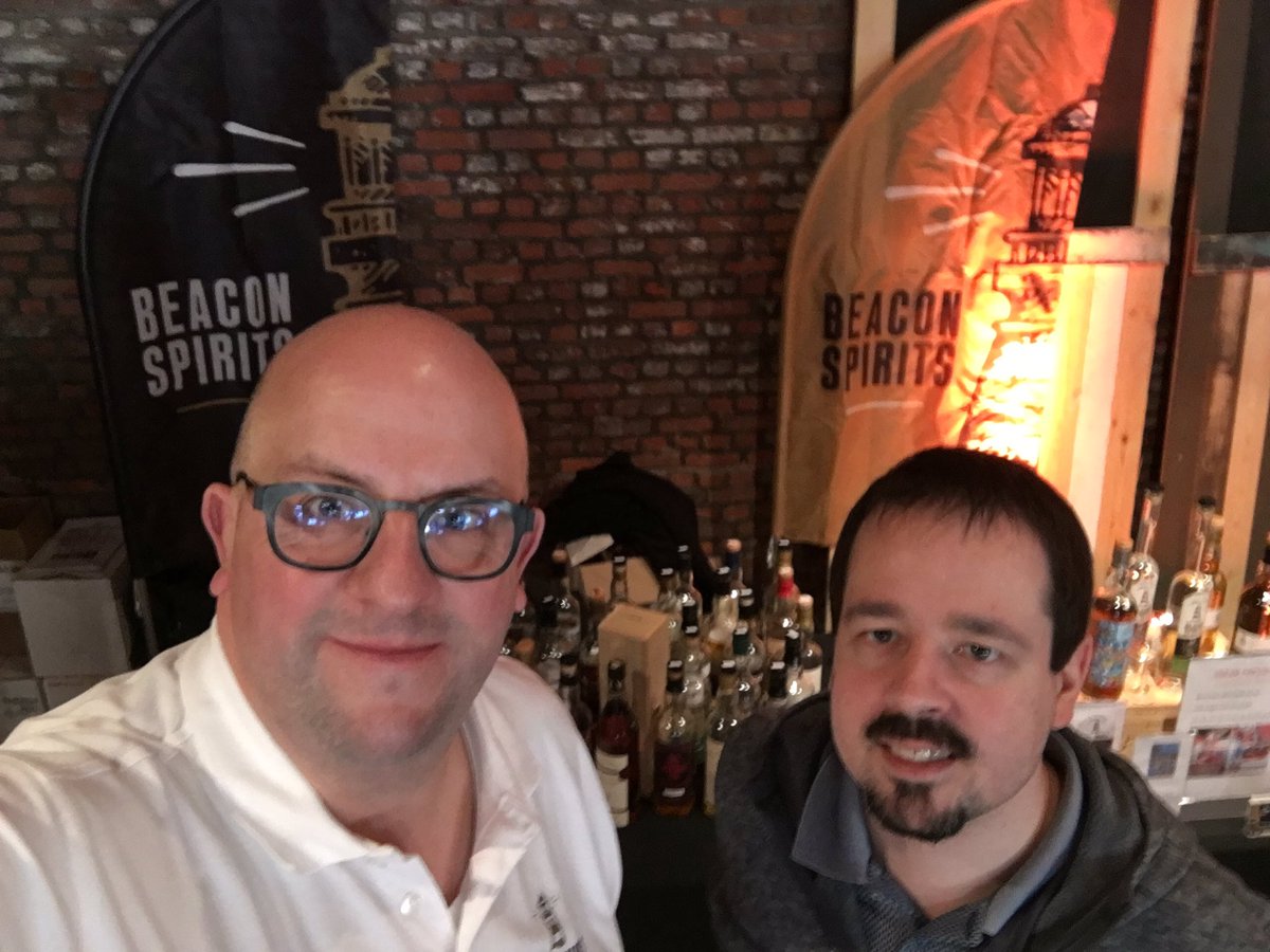 ProthPatrick's tweet photo. Liquid Art and Beacon Spirits at MEUG festival #meug https://t.co/b14WxT2IyW