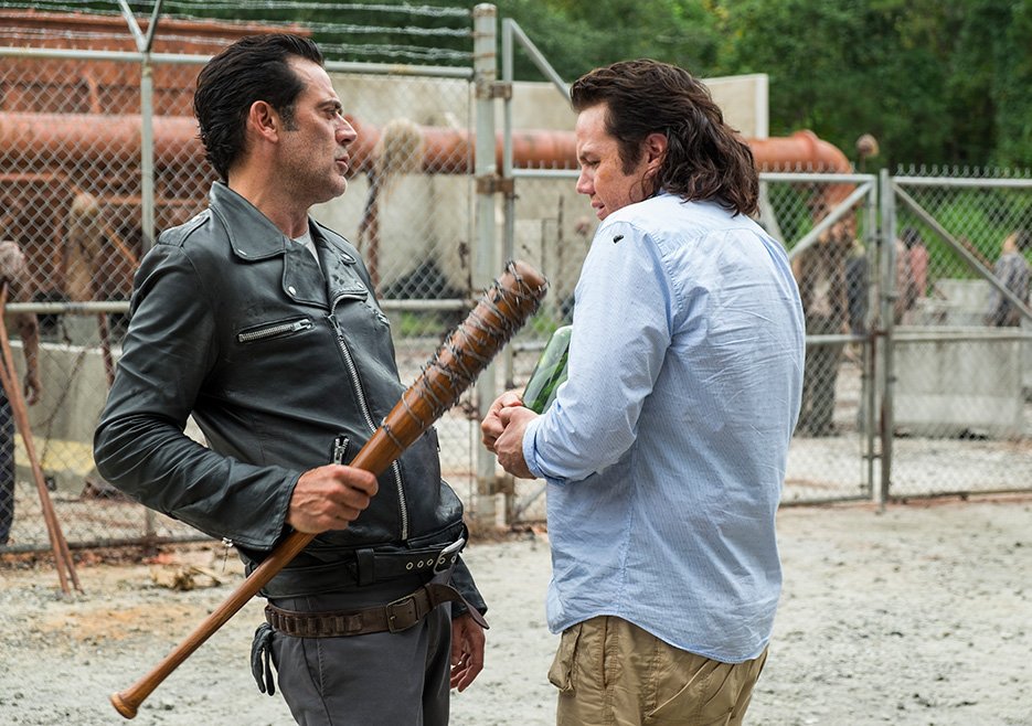 caiofr15's tweet photo. #TWD7NaFOX próximo episódio ele volta! https://t.co/atA86yWi7c
